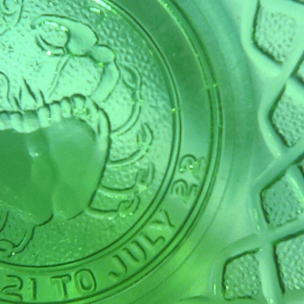 Vtg astrology themed ~Cancer~ Green Glass Bowl With Crab & Dates Zodiac Dish - Picture 9 of 13
